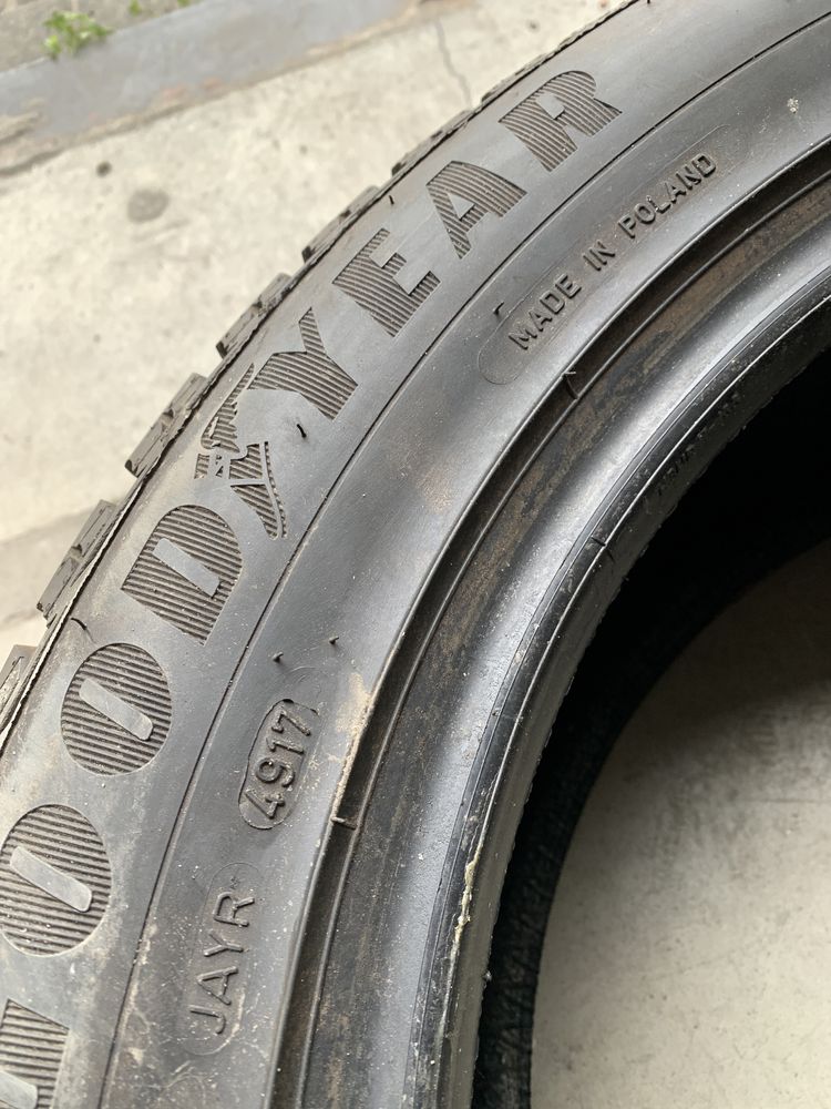 (3шт) 235/55R18 Goodyear UltraGrip Ice 2 зимові шини