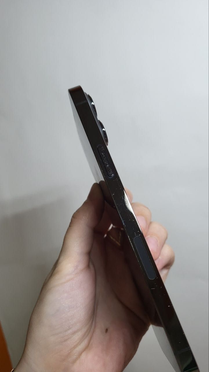iPhone 13 Pro Max + AirPods Pro 2 безкоштовно