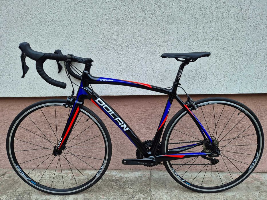 Rower szosowy full carbon Dolan, Shimano 105