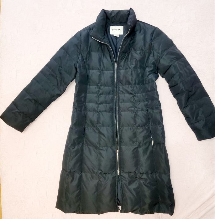 Пальто Geox оригинал натуральный пух 38-40р. черное