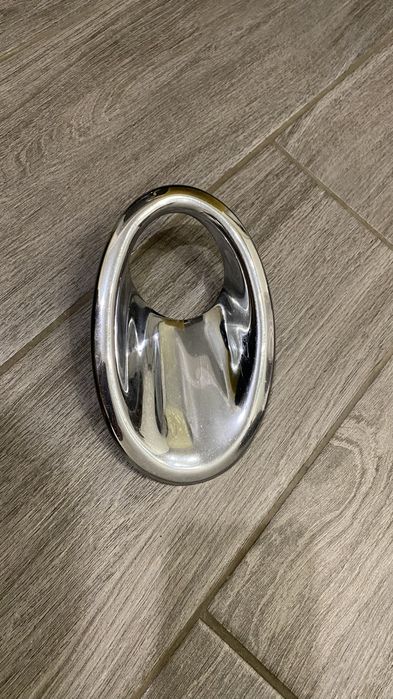 Накладка на противотуманку Nissan Qashqai J10