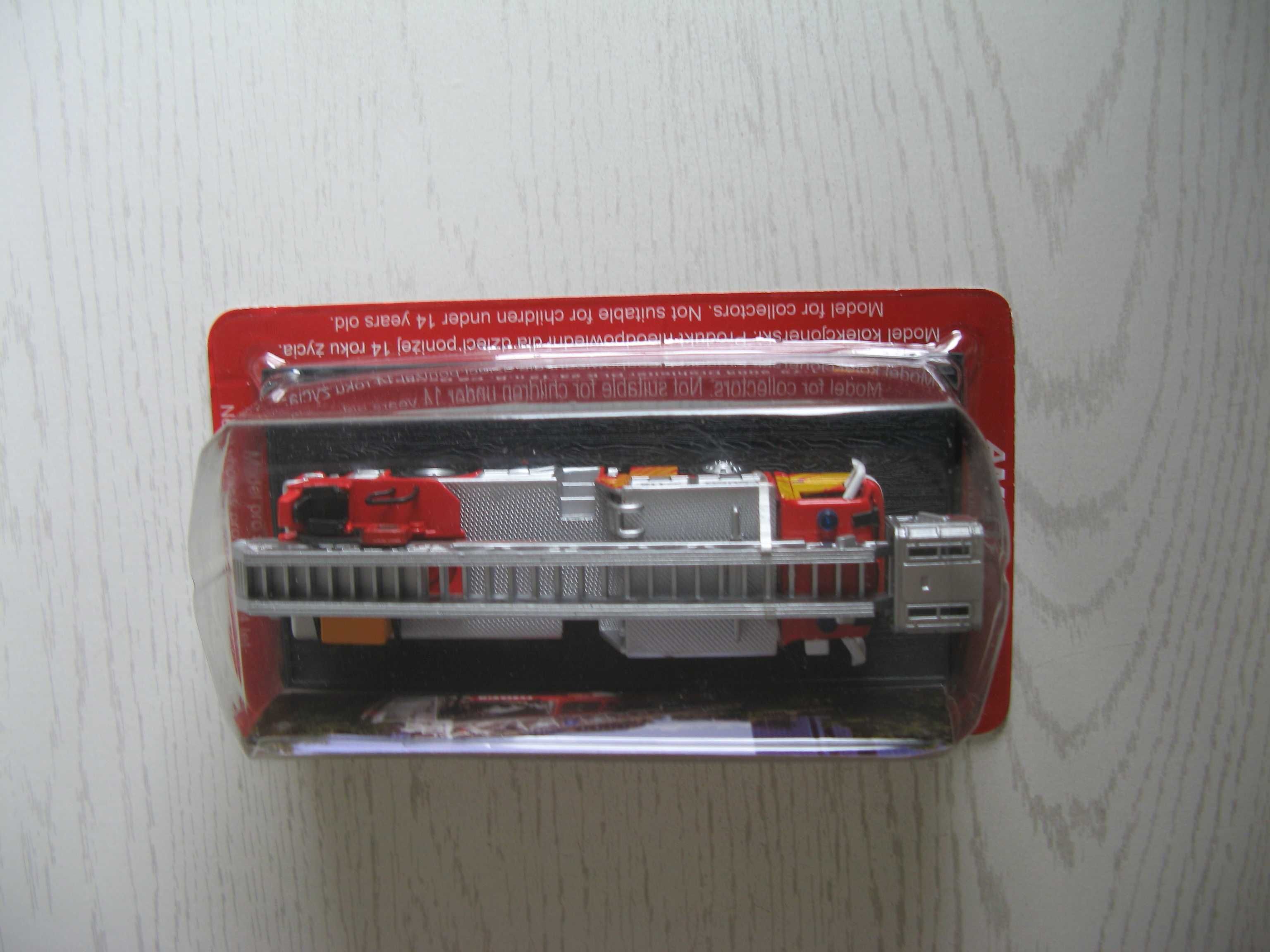 Drabina hydrauliczna Drehleiter DLK 23-12, straż pożarna, 1:72/Nowa!
