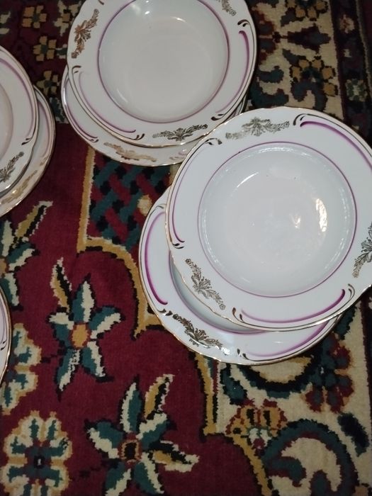 Продам нові тарілки глибокі великі