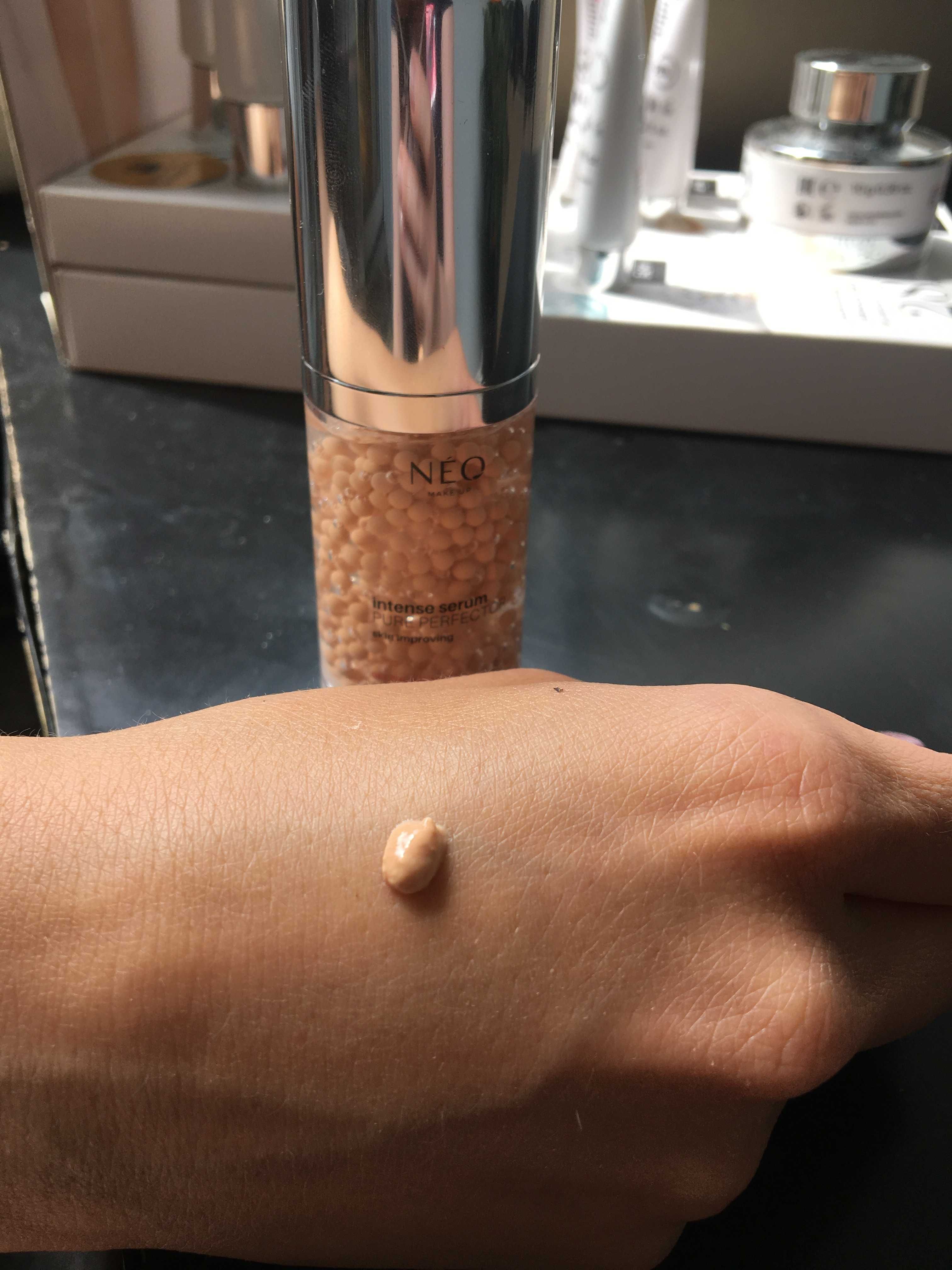 Serum (delikatnie nadaje koloryt skóry jak krem BB) Neo Make Up
