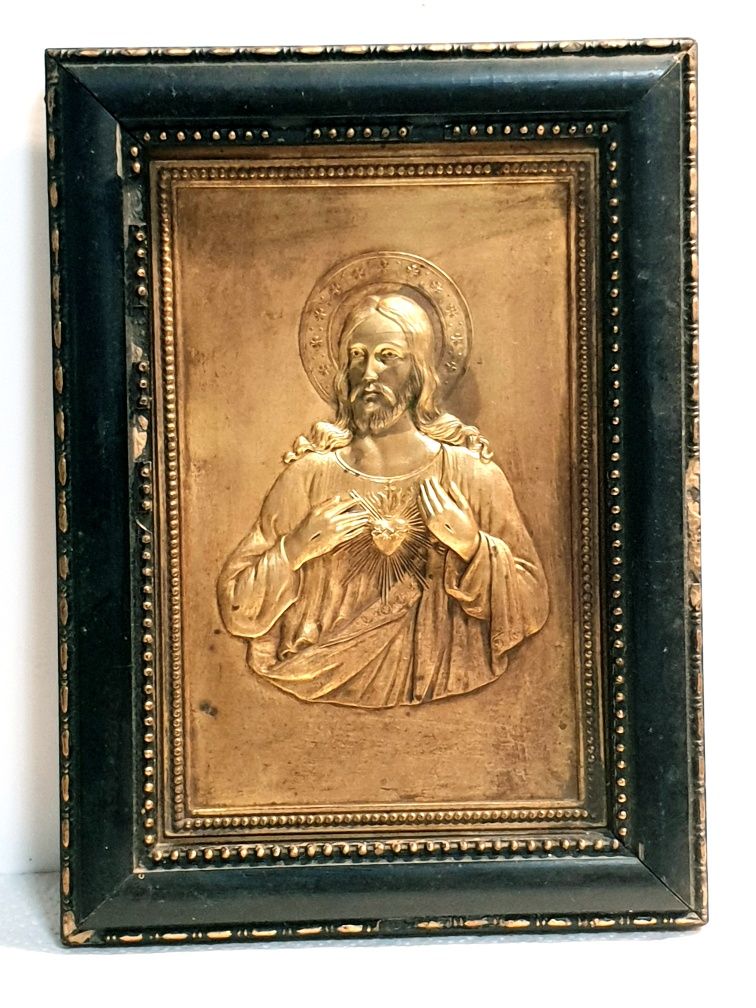 Antiga imagem de Sagrado Coração Jesus em latão dourado emoldurada