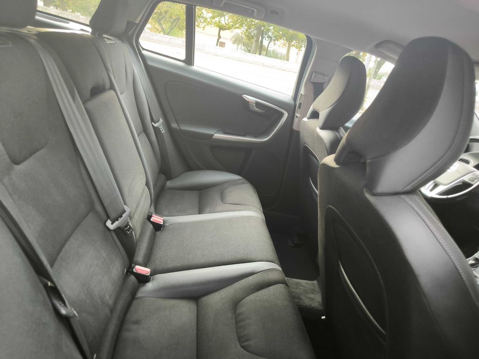 Volvo V60 1.6 D2 Drive