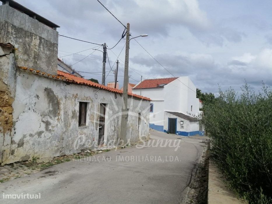 Moradia Antiga centro histórico de Melides