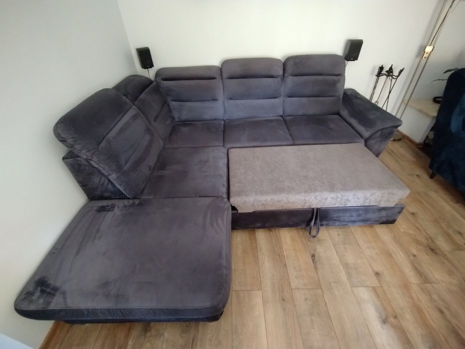 Duży wygodny narożnik Agata meble z regulowanymi zagłówkami 240x230