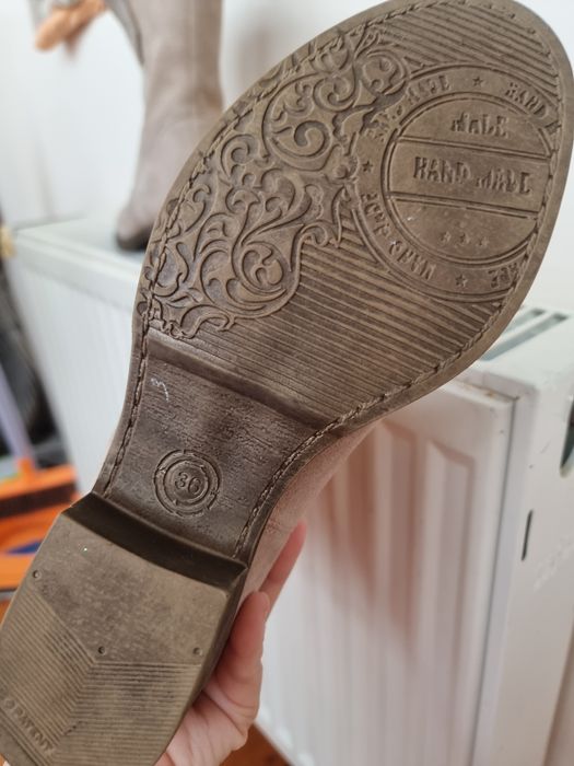 Козаки чоботи напівкочовий беж 36р замш