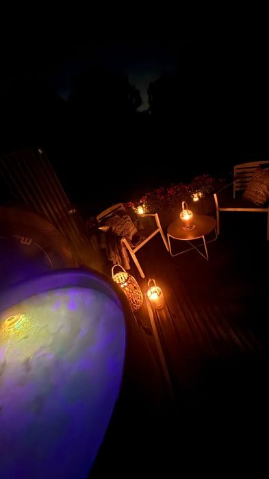 Domek z jacuzzi nad jeziorem (ognisko,duża wanna)