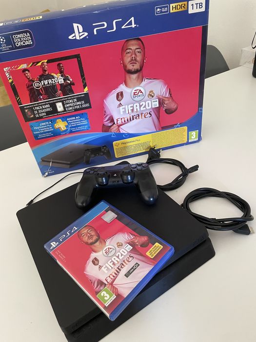 PlayStation Slim 1TB