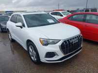 Audi Q3 Bogata wersja Premium/ Quatro 4x4/ Zadbana/ Serwisowana w ASO
