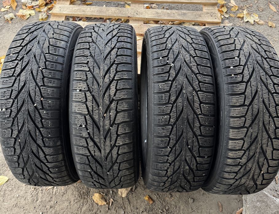 225 60 18 Nokian Hakkapeliitta