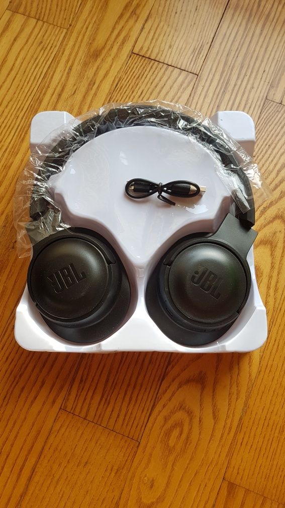 Słuchawki Bluetooth JBL 710BT