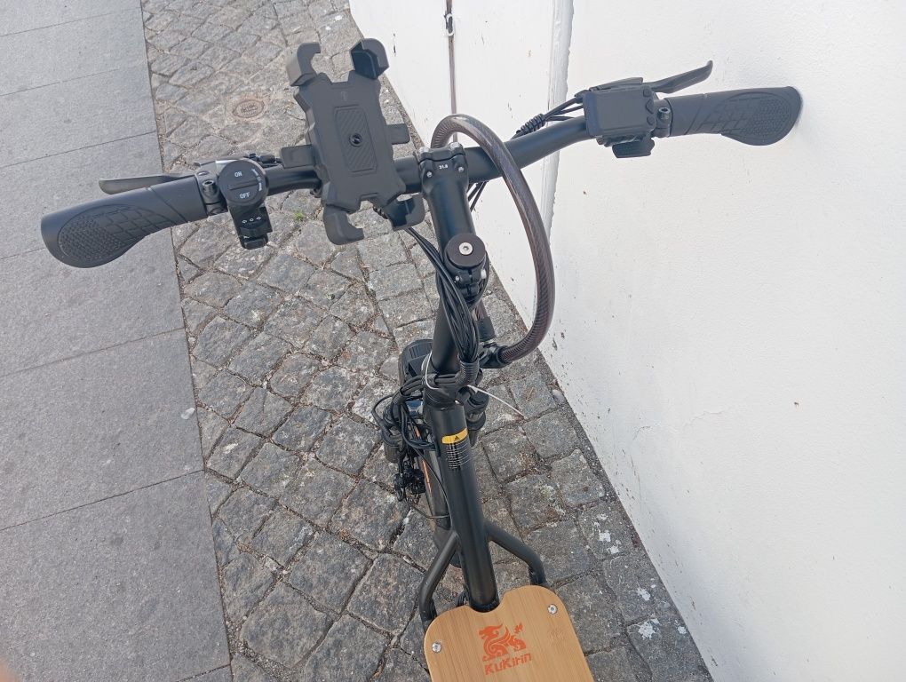 Scooter elétrica 100km autonomia