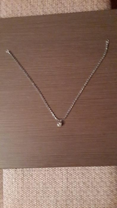 Ожерелье з шаром