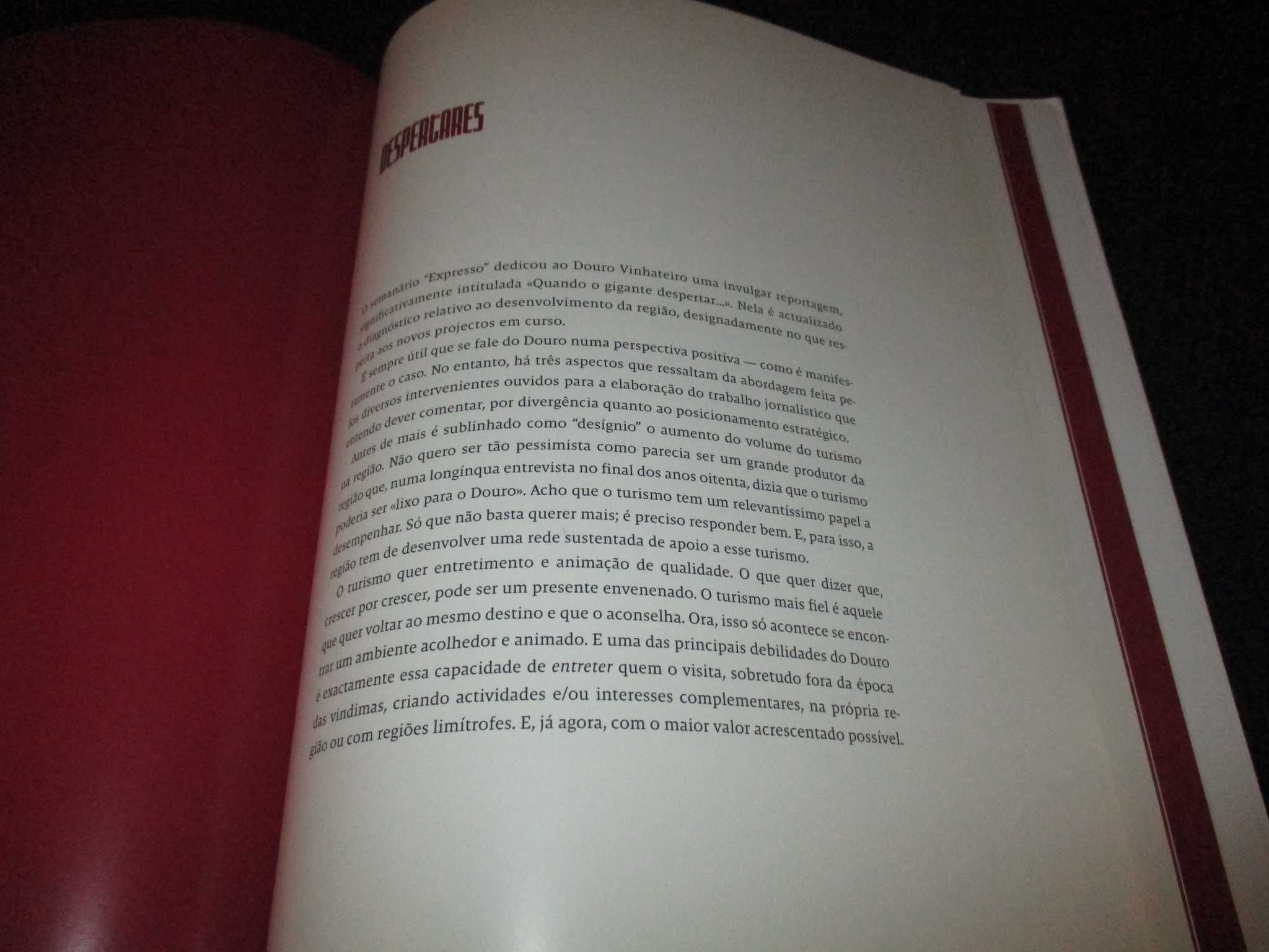 Livro Outros Territórios do Vinho Manuel Novaes Cabral