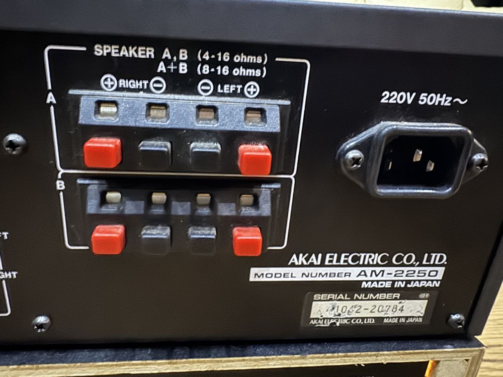 Akai AM2250 i AT 2200 Tuner i wzmacniacz