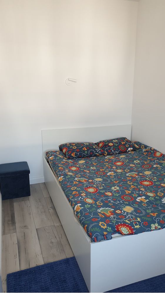 Lozko ikea malm z pojemnikiem