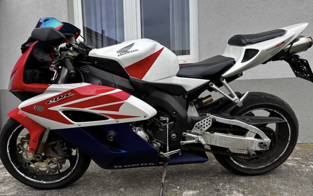 Sprzedam Honde Cbr 1000RR