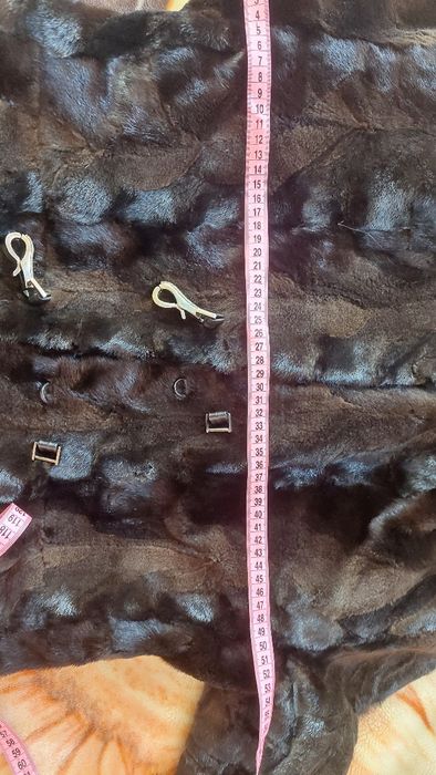 Шуба  з  шматків норки.