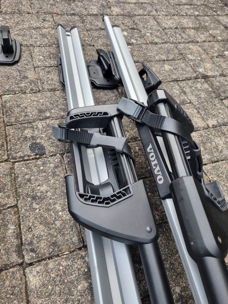 Bagaznik Thule 598 VOLVO