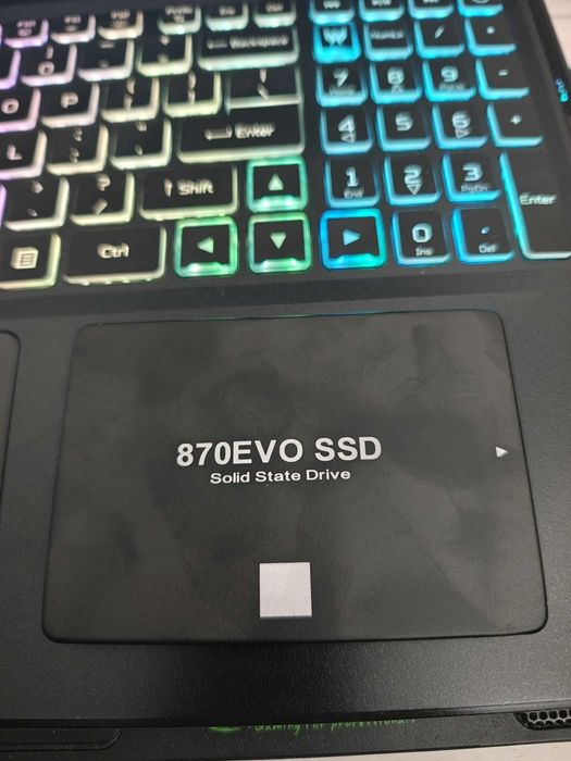 Dysk SSD 2TB 870EVO SATA III , 100% sprawny, NOWY