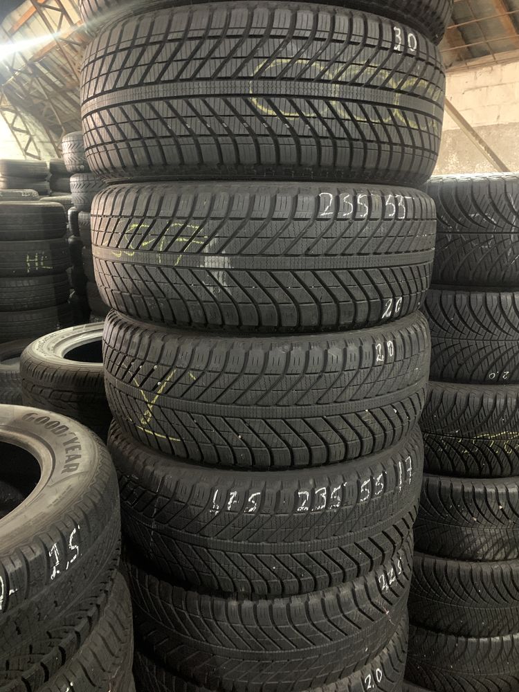 Шины Всесезонные  235/55 R17 GoodYear Vector 4 Season