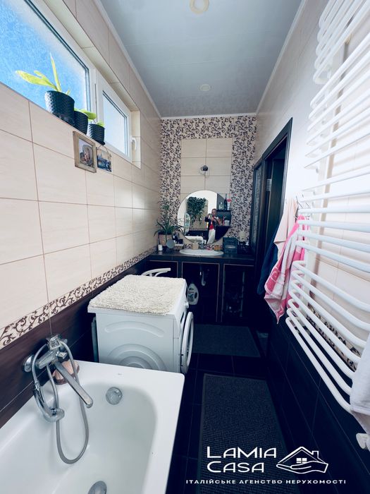 Продаж 3 кімнатноі квартири 167 м кв ближня роша