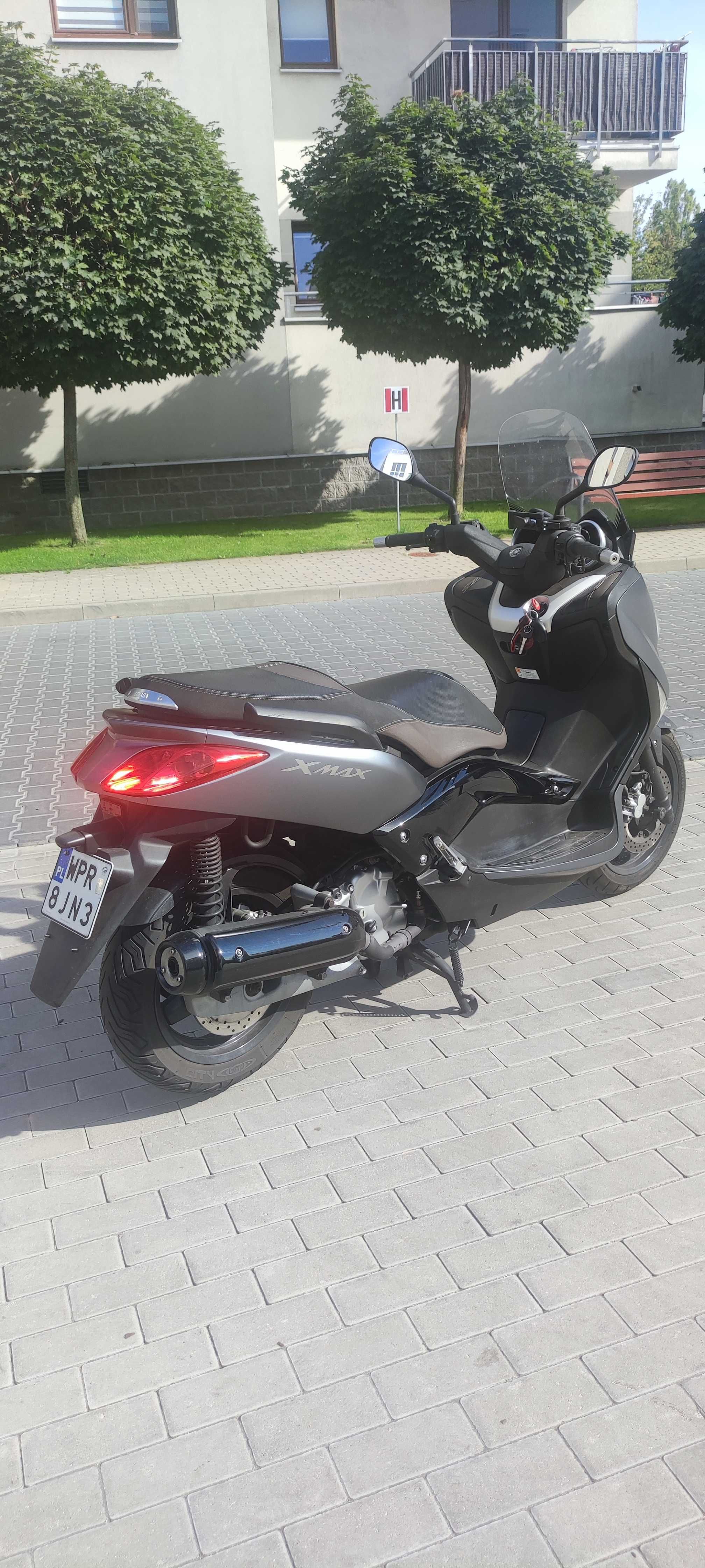 Yamaha X-max  Business Edition