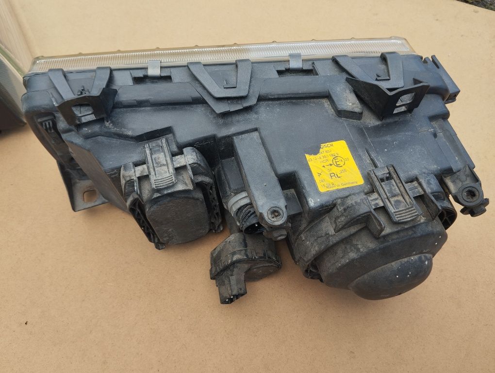 BMW E36 BOSCH soczewka lampy przód wysyłka komplet