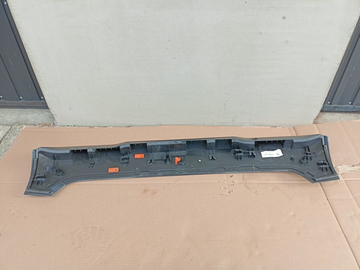 Dacia Duster II 2 spoiler lotka blenda klapy tył tylnej bagażnika