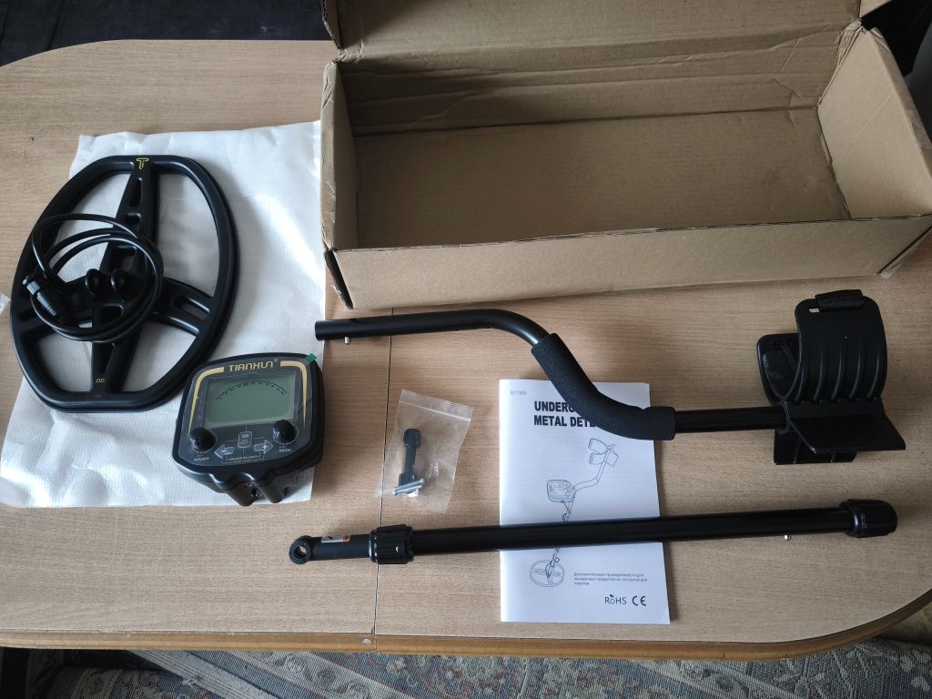 Wykrywacz metali Tianxun TX-850 Nowy