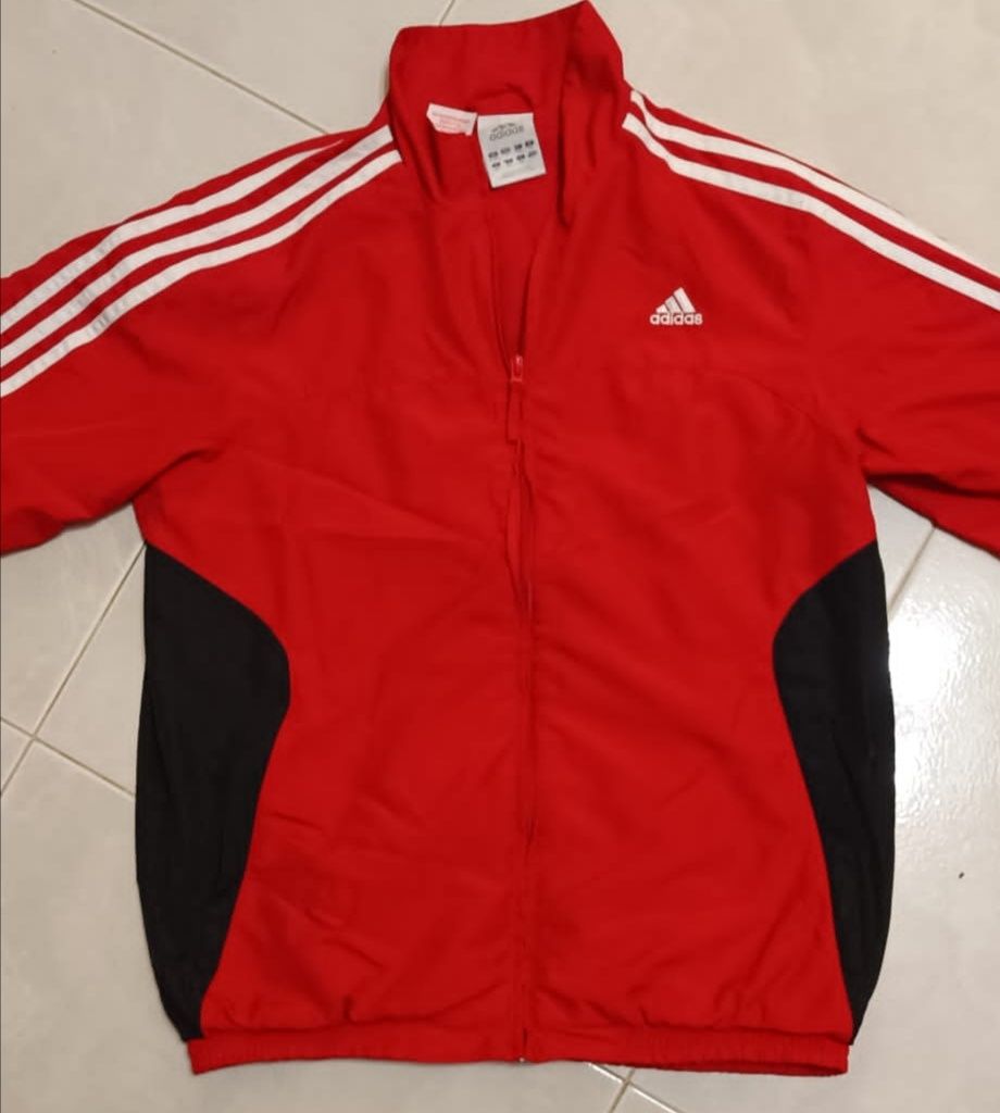 Vendo casaco adidas original