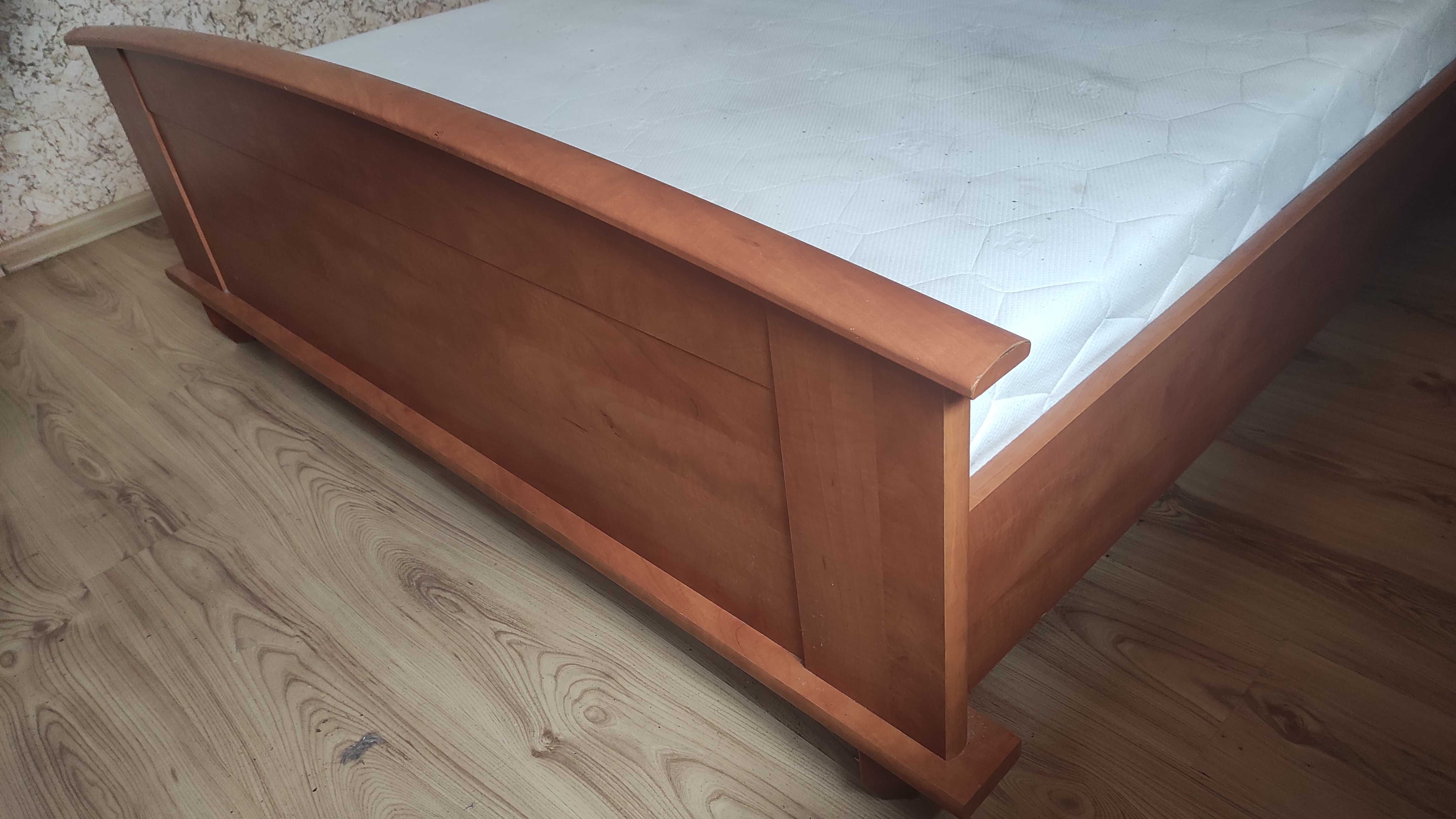 Łóżko drewniane 2 osobowe + szafki nocne + materac