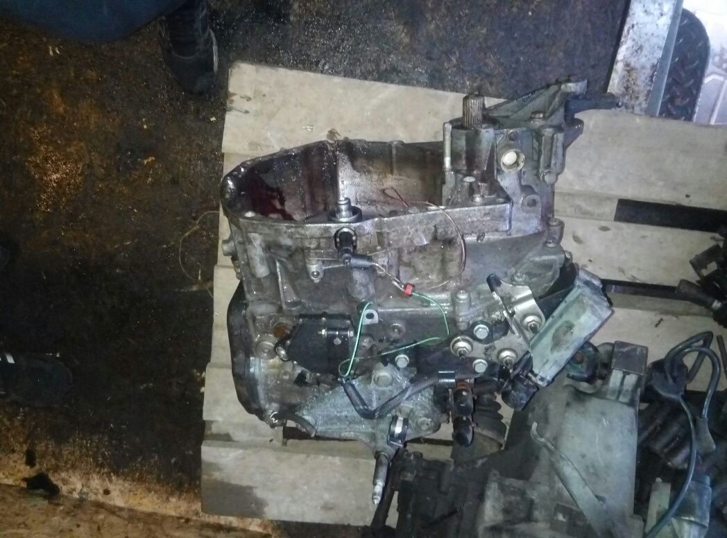Акпп коробка передач автомат Renault Scenic Megan Laguna DP0 104