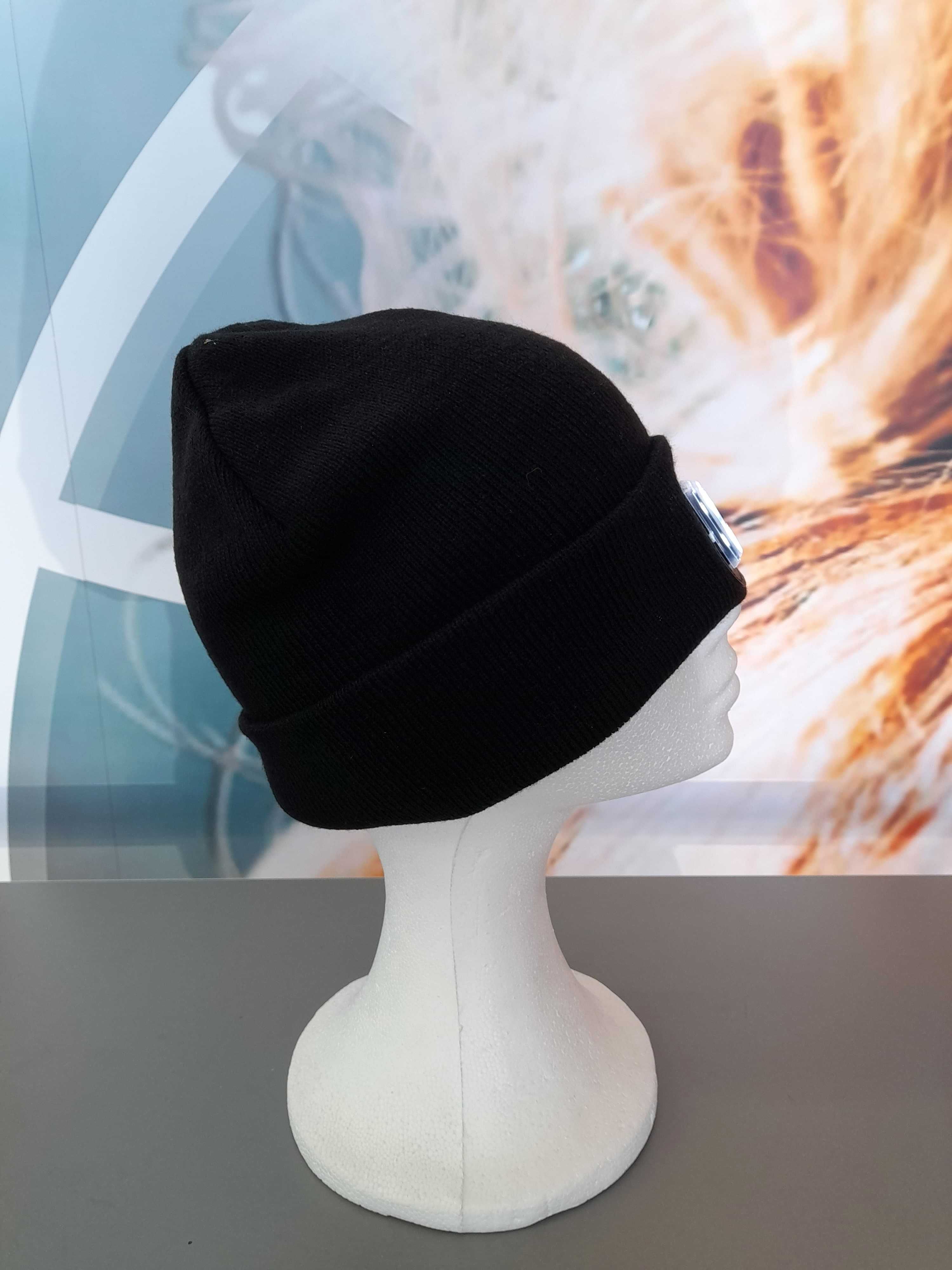 Gorro Preto com Led de Iluminação (USB)