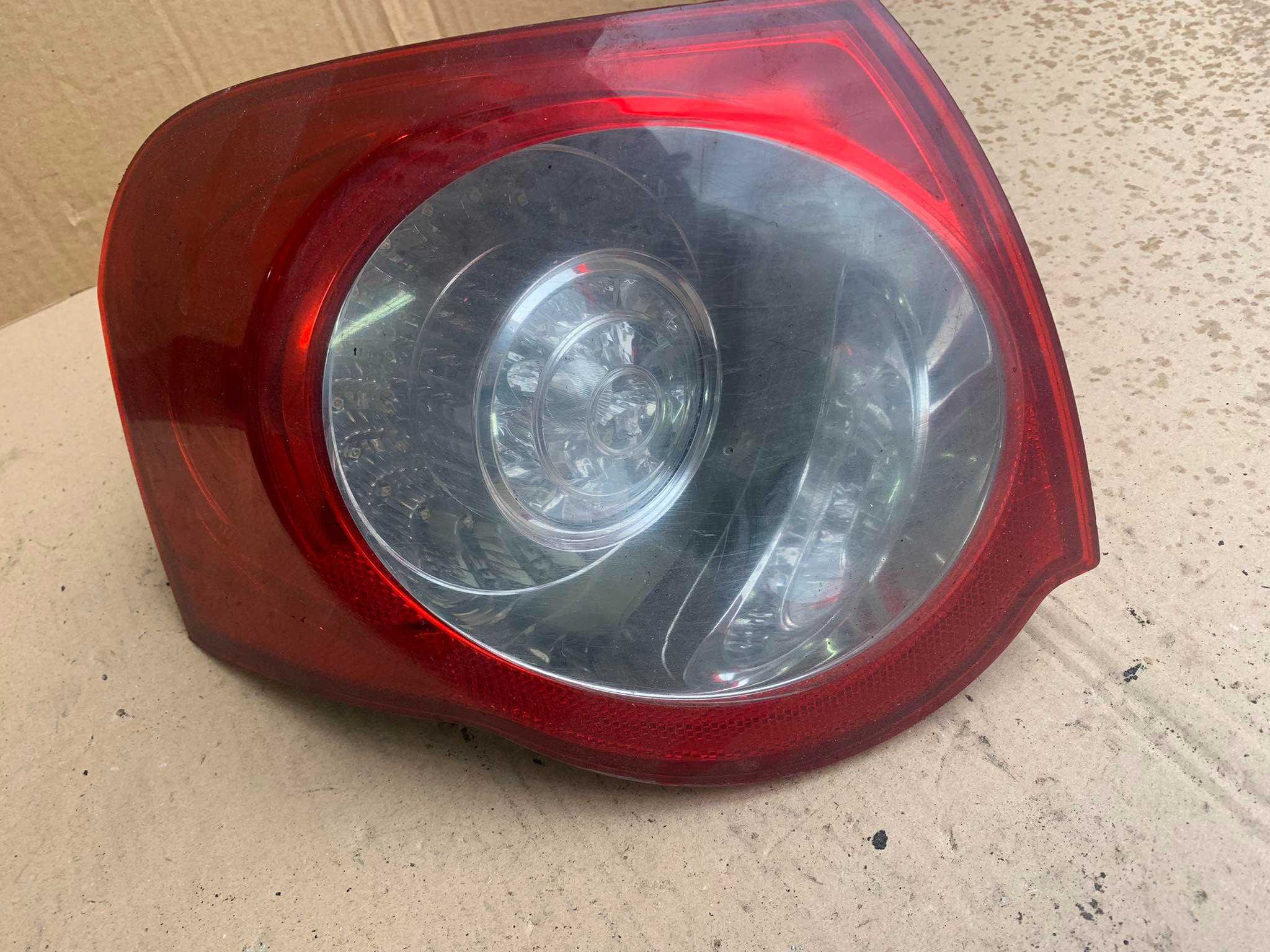 lampa lewy tył lewa tylna kombi volkswagen vw passat b6