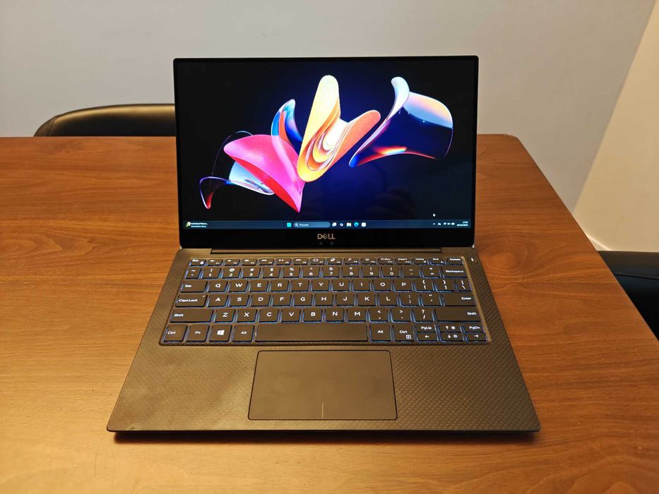 Dell XPS 13" - i7 16GB 512GB SSD 4k Touch Bateria Quase Nova