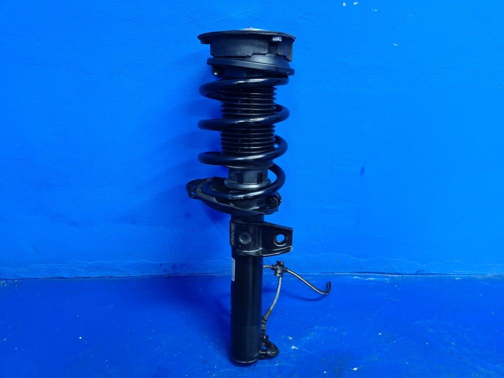 AMORRYZATOR przedni kompletny MAGNETIC RIDE AUDI A3 S3 RS3 8V oem