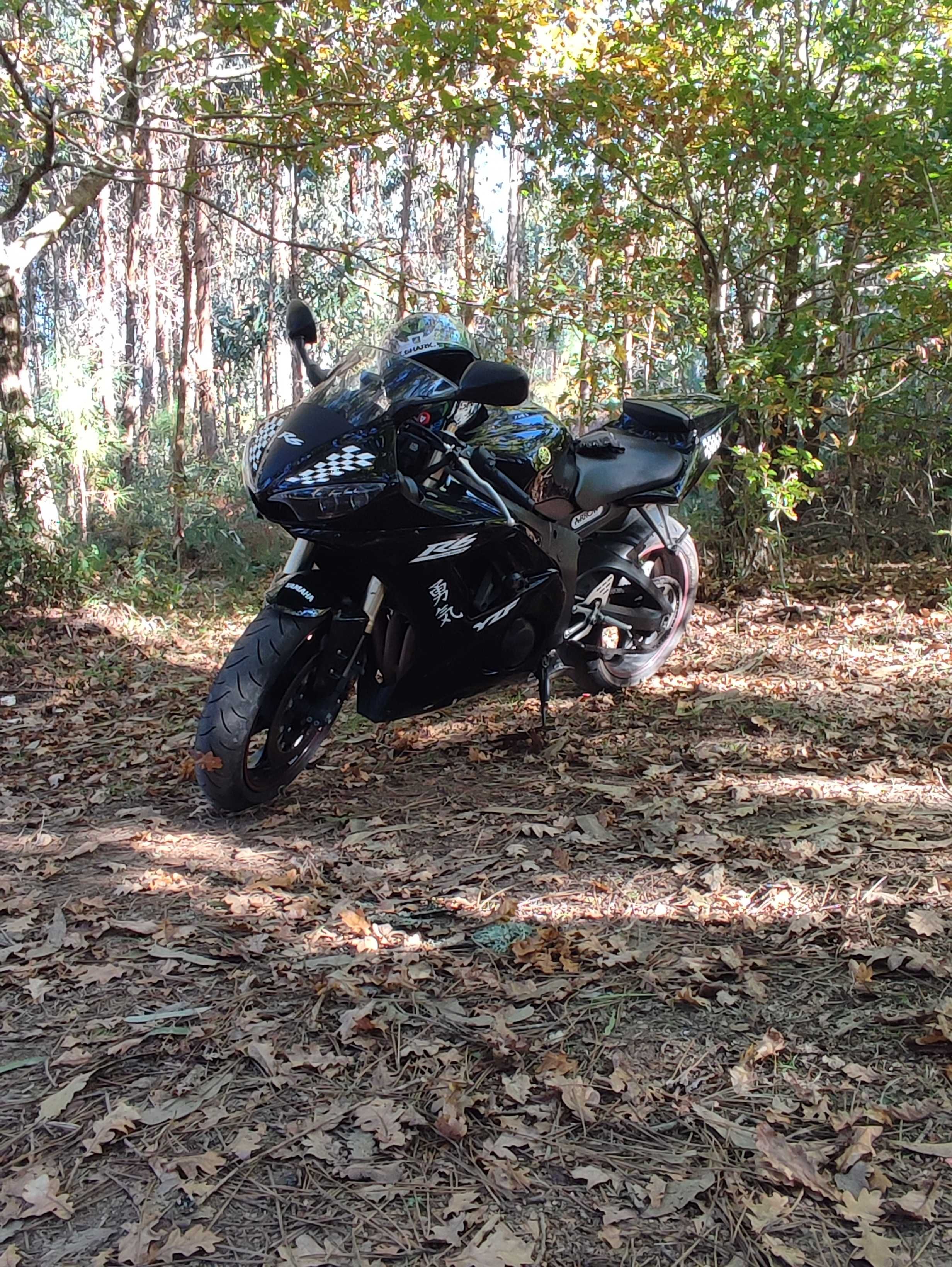 Yamaha R6 top venda ou troca