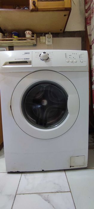 Дешево пральна машина Indessit