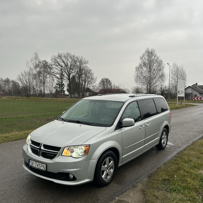 Chrysler Town Country 3.6 benzyna limited  Dodge Grand ładny