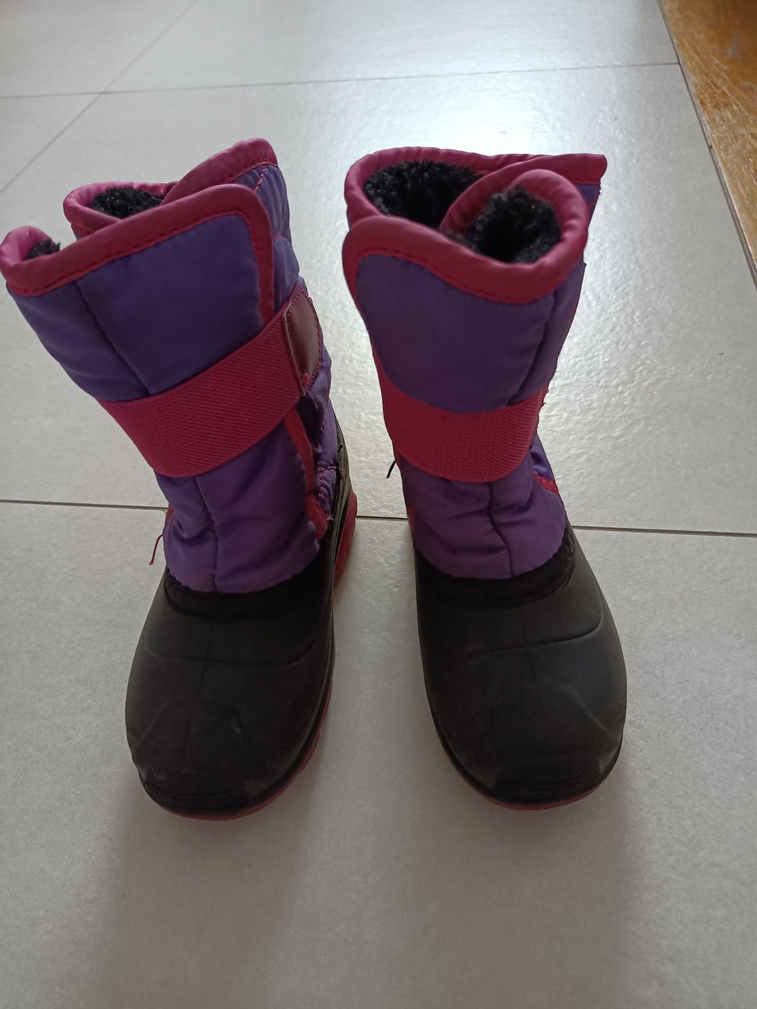 Buty dziecięce zimowe Kamik 26