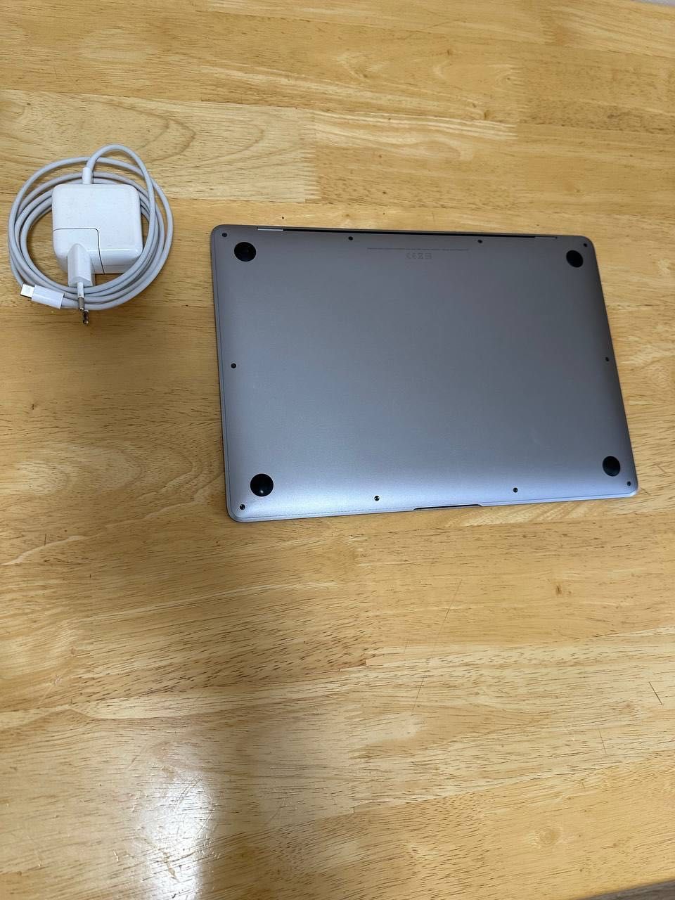 Ноутбук Apple MacBook Air 13 128GB Space Gray 2018 (i5/8/128)