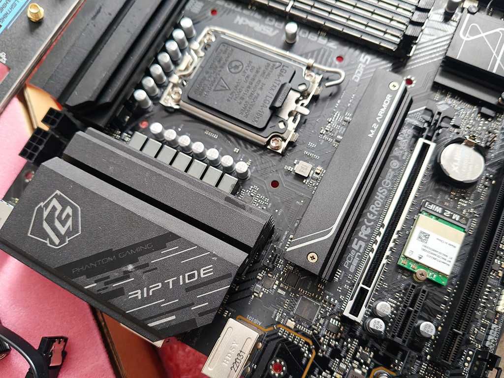 Płyta główna ASRock Z690M PG RIPTIDE / DDR5 / WiFi / Bluetooth / 100%