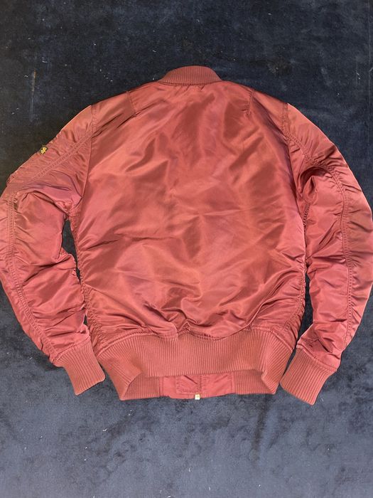 Бомбер Alpha Industries MA-1