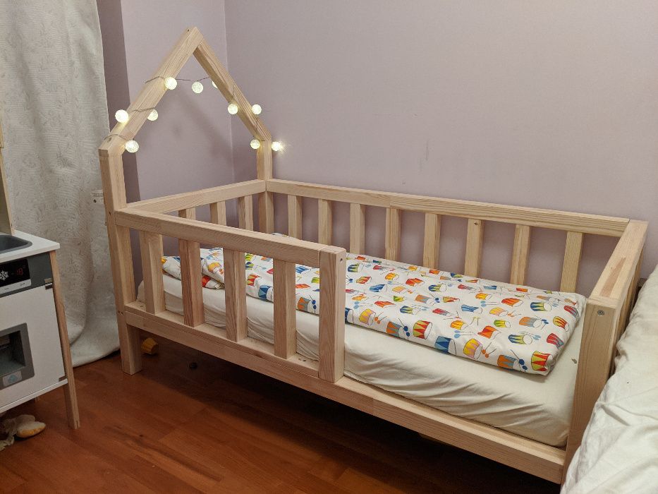 Łóżko dla dziecka domek / łóżko dziecięce / łóżko domek / łóżeczko