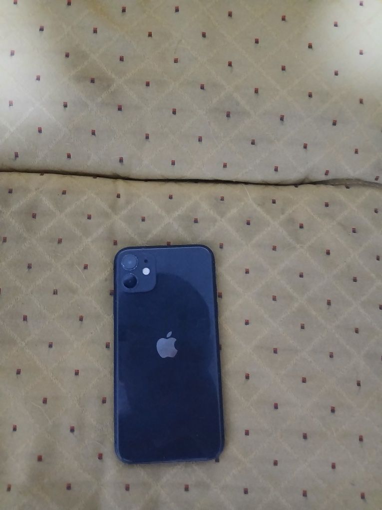Iphone 11 em excelente estado
