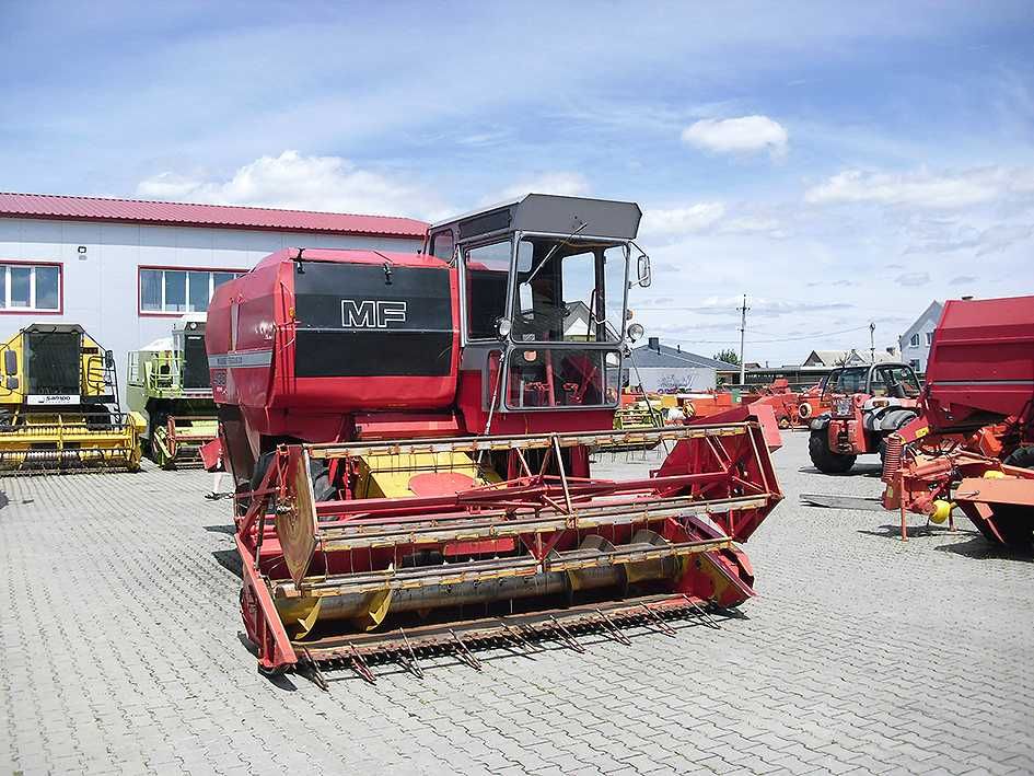 Зерноуборочный комбайн Massey Ferguson 430